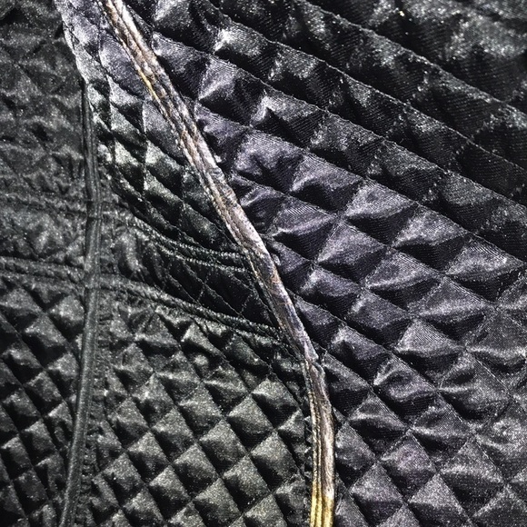 Gorgeous Chico’s Quilted Vest Size 1 - Picture 6 of 7